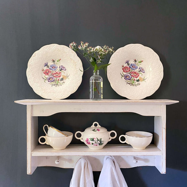 Vintage Wedgwood Dianthus Soup Bowls circa 1947 - Set of Two – In 