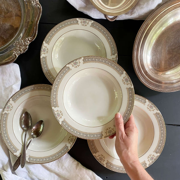 MIKASA 金箔 LaurieGatesデザイン 31cm 【公式通販】