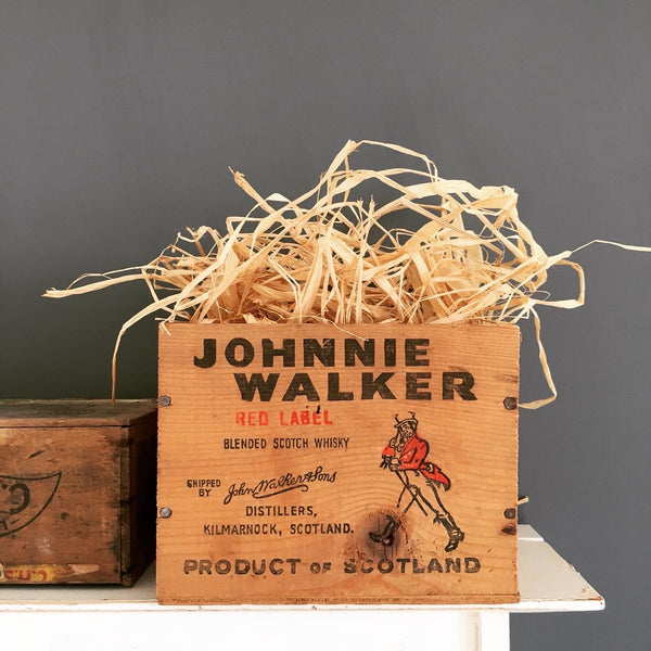 ヴィンテージ　Johnnie Walker 置物 Vintage Johnnie Walker Scotch Whiskey Bar Figurine Striding