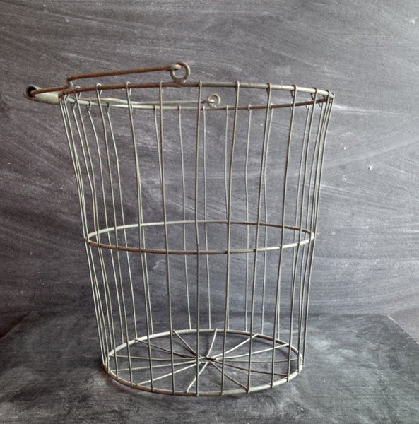 Set of 2 Adorable Antique Inspired Metal Wire Basket~Vintage Wire selling Basket~Industr