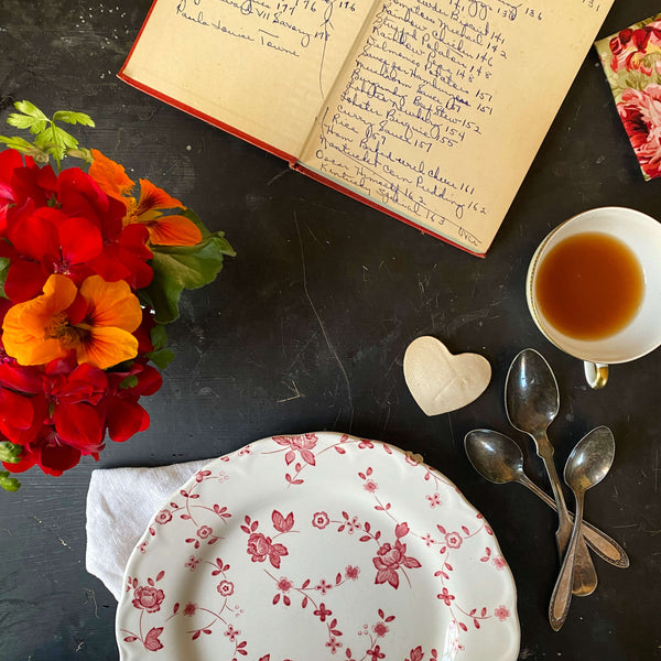 Vintage Nikko Japan Dinner Plate with Red Rose Pattern circa mid