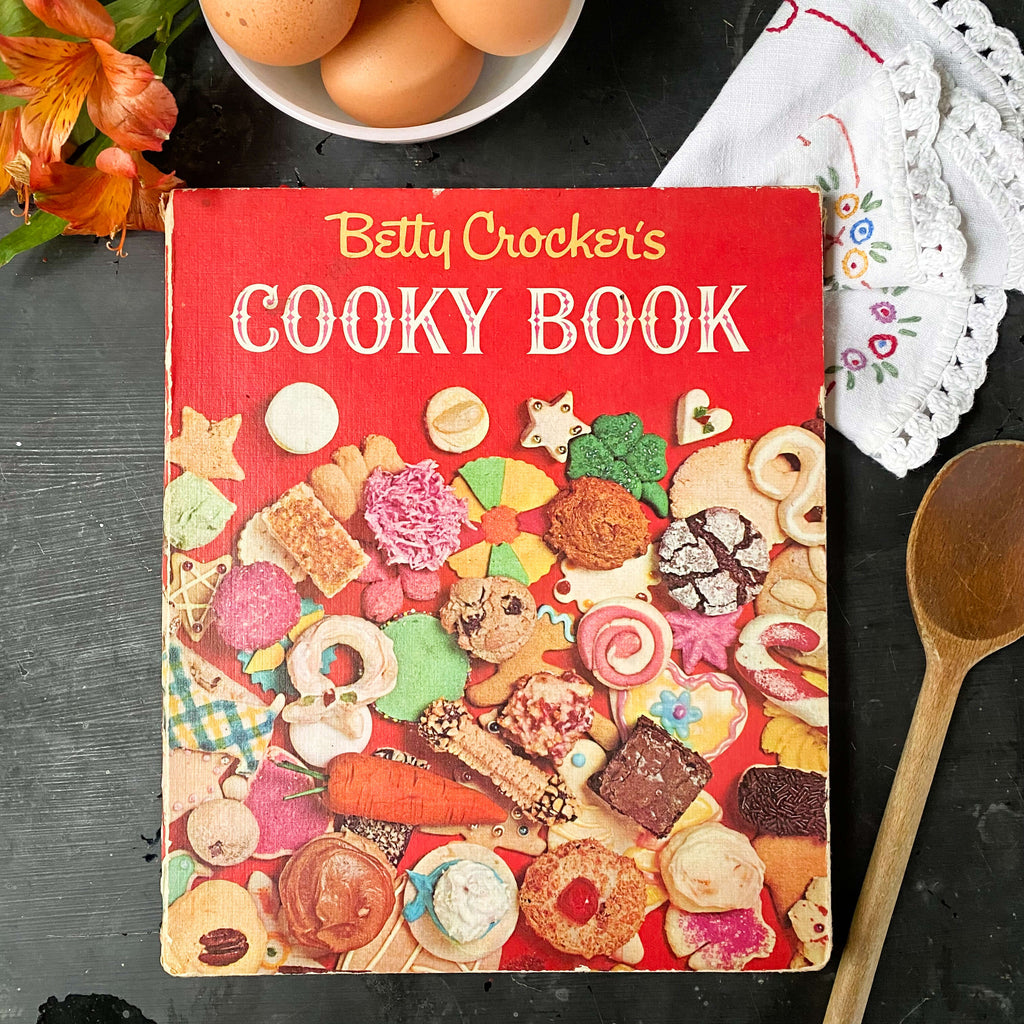 Betty Crocker's Cooky Book - 1963 First Edition Third Printing with Homemade Bookmark