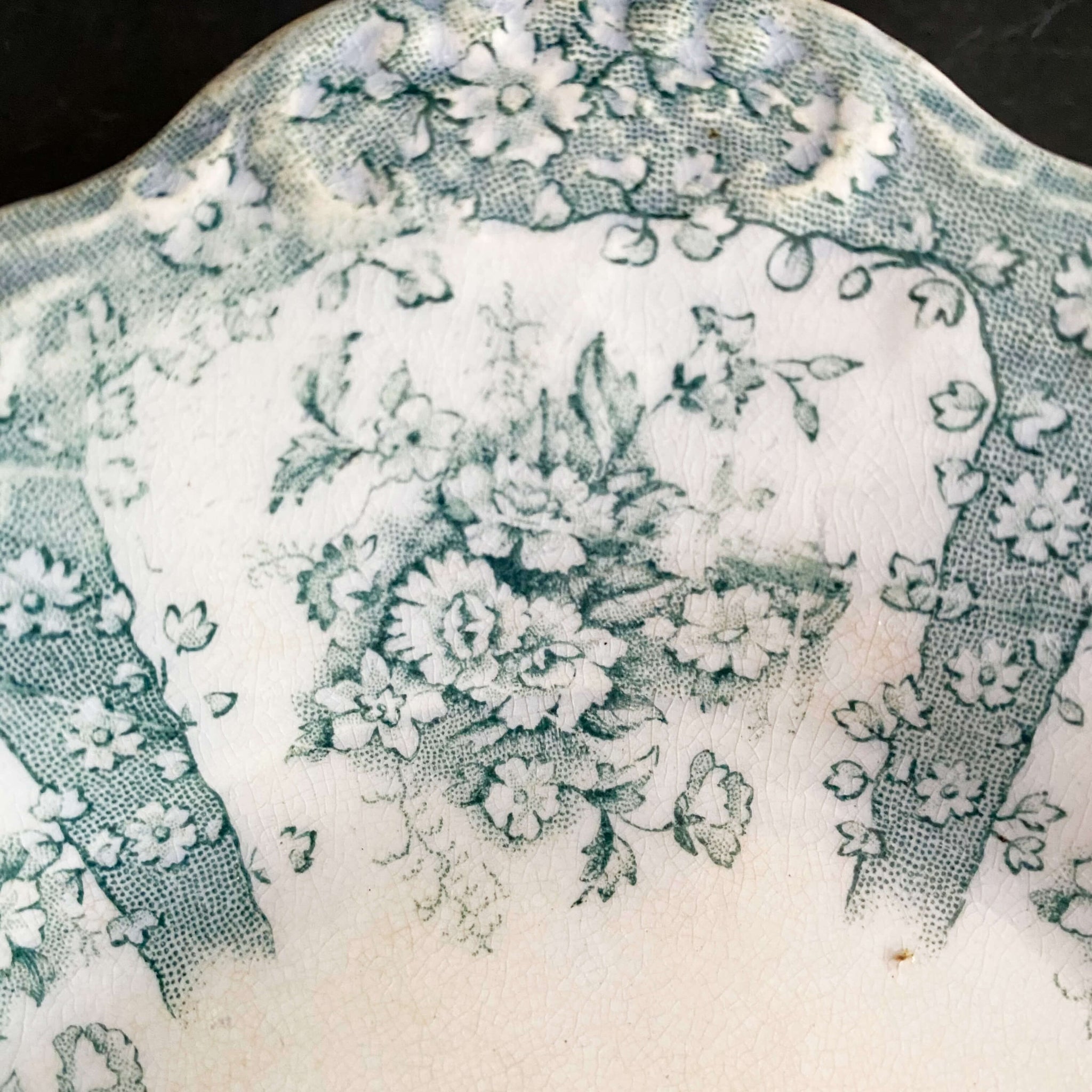 Rare Antique A.J. Wilkinson's Staffordshire Platter Gem Pattern circa 1890s-1920s