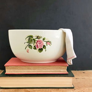 Vintage 1950s Universal Ballerina Moss Rose Mixing Bowl - 3 quart 6 oz Size