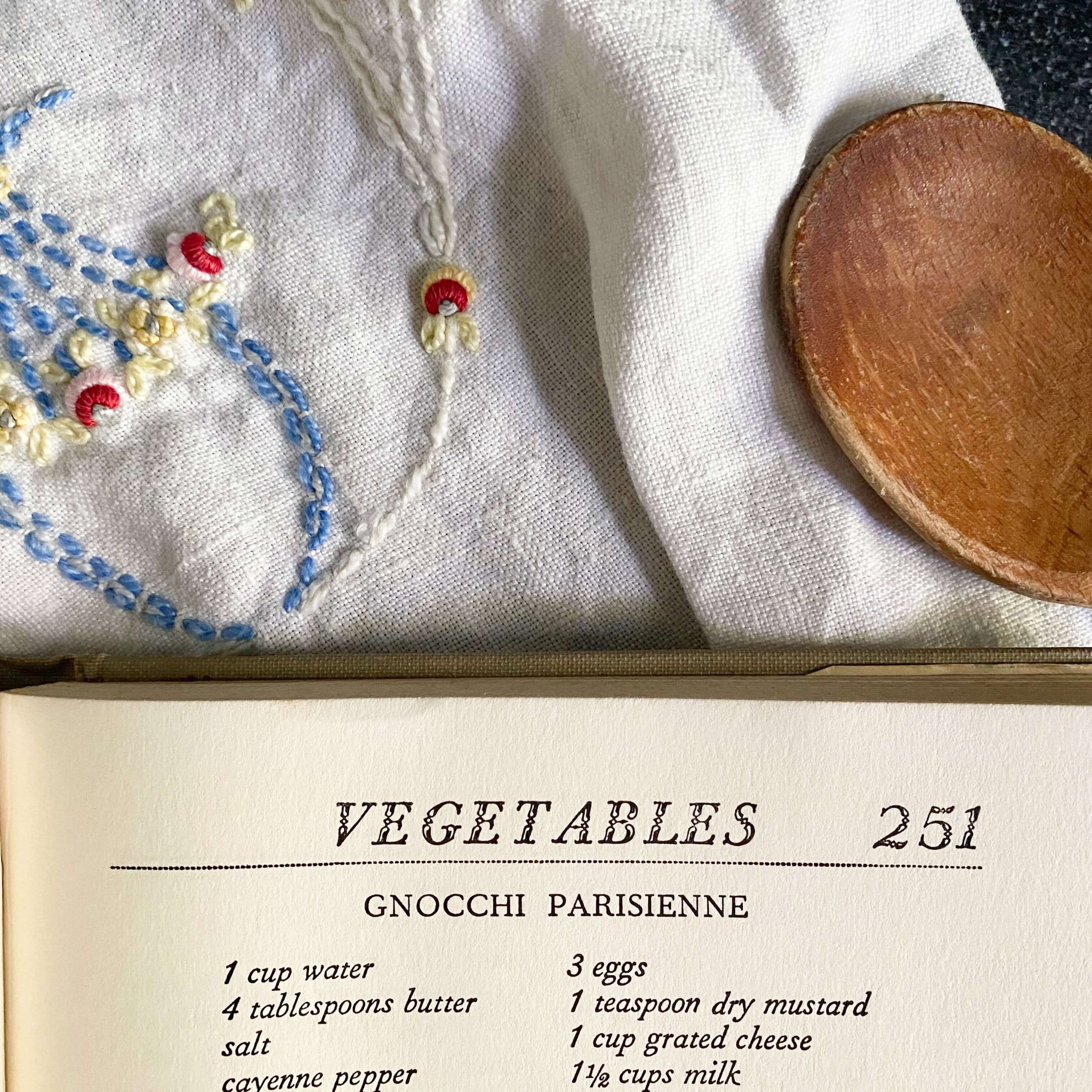 The Cordon Bleu Cook Book by Dione Lucas - 1947 Edition 22nd Printing