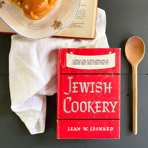 Jewish Cookery by Leah Leonard - 1969 Edition 19th Printing