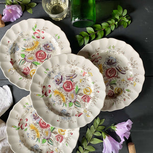Vintage Johnson Bros Sheraton Dinner Plates - Set of Four