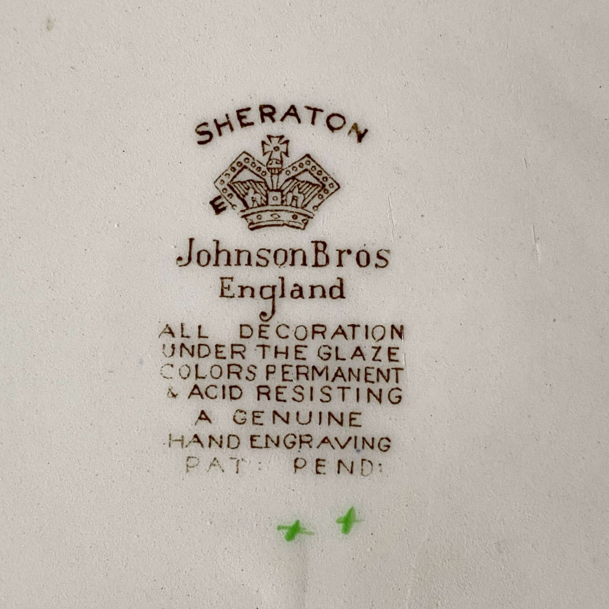 Vintage Johnson Bros Sheraton Dinner Plates - Set of Four