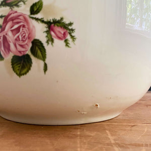 Vintage 1950s Universal Ballerina Moss Rose Mixing Bowl - 3 quart 6 oz Size