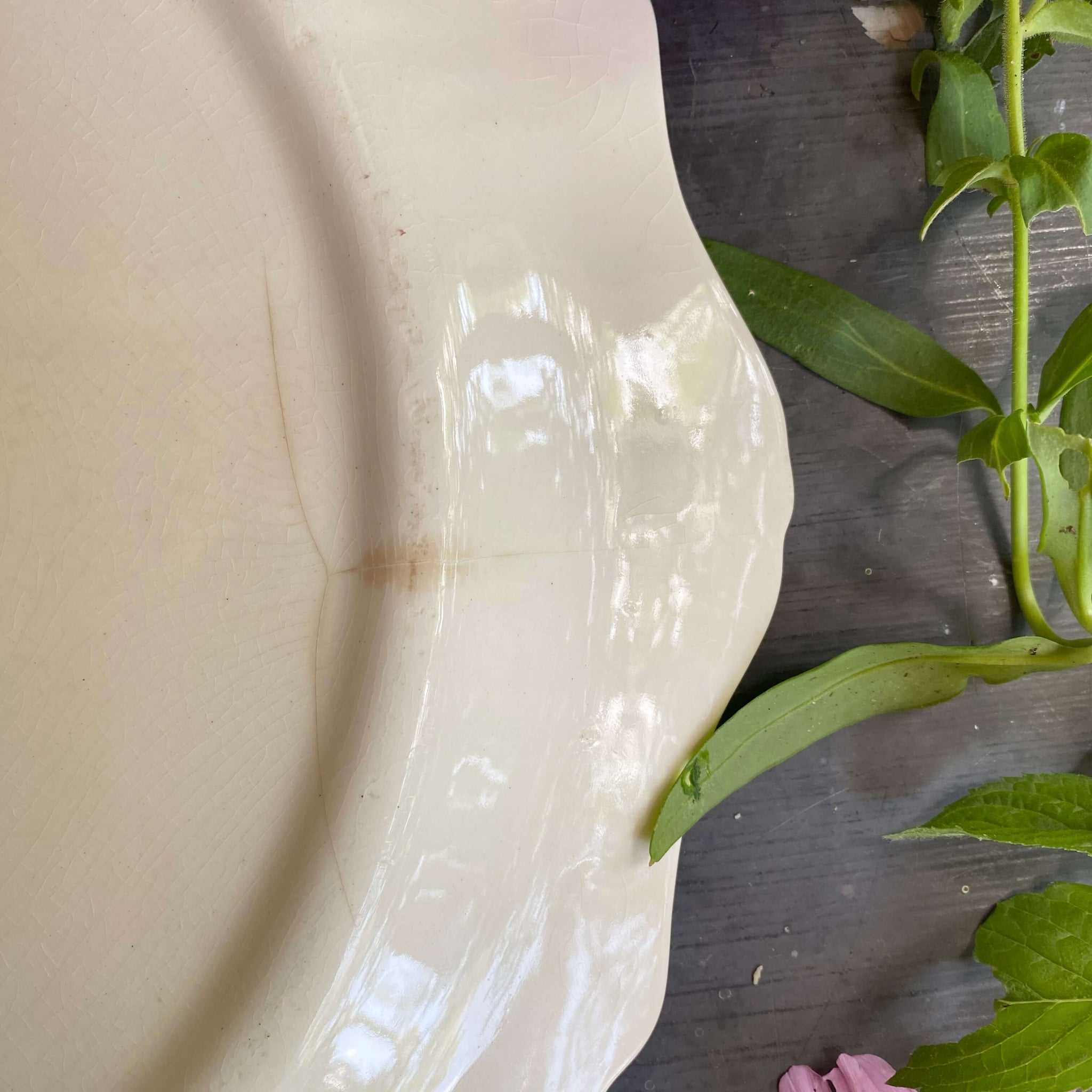 Vintage 1930s/1940s Square Cake Plate by Harker - Amy Pattern with Pla ...