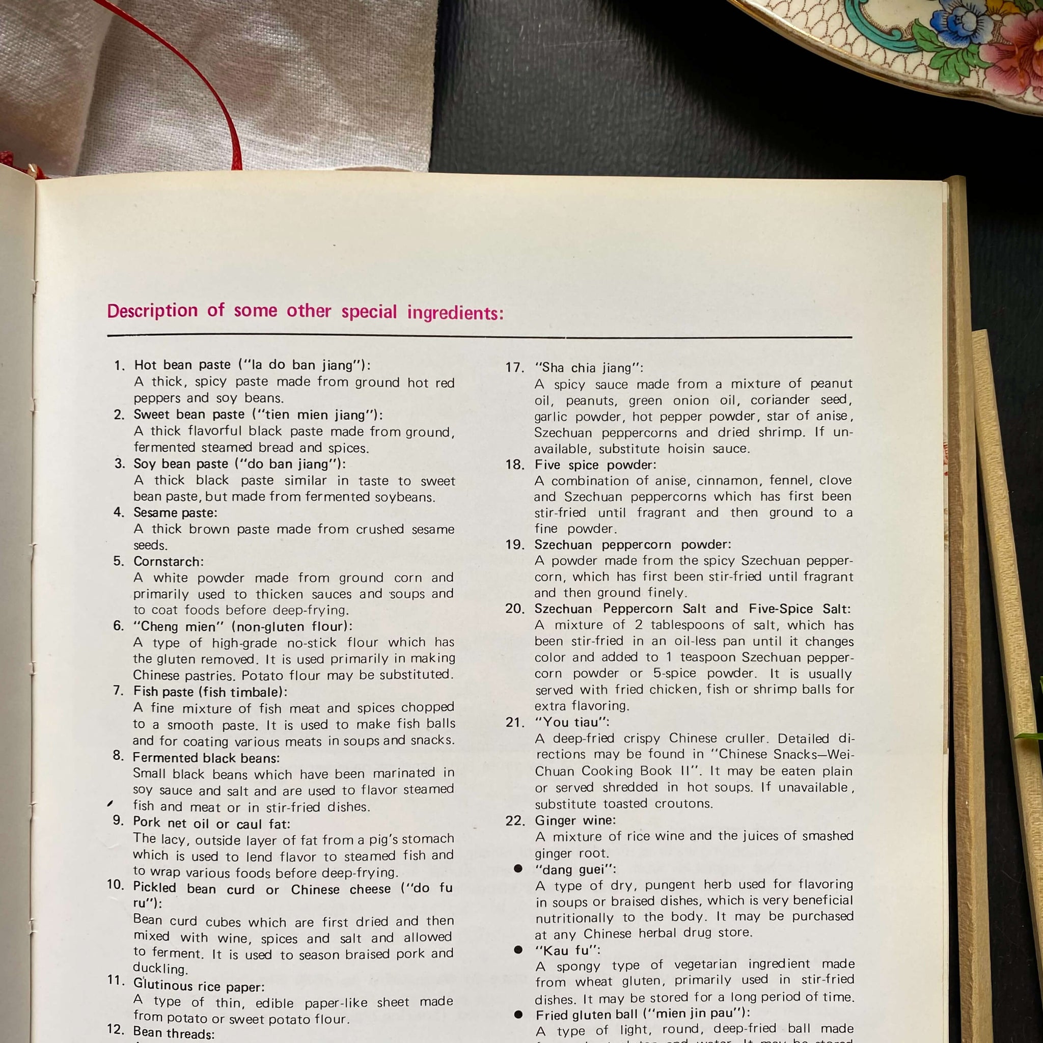 Chinese Cuisine: Wei-Chuan Cooking Book by Huang Su Huei -  1978 Edition - Bi-Lingual Chinese Cookbook