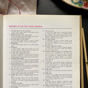 Chinese Cuisine: Wei-Chuan Cooking Book by Huang Su Huei -  1978 Edition - Bi-Lingual Chinese Cookbook