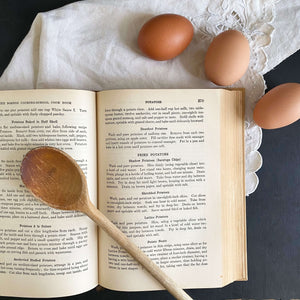 The Boston Cooking-School Cook Book by Fannie Merritt Farmer - 1929 Edition