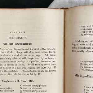 The Boston Cooking School Cook Book by Fannie Merritt Farmer - 1931 Edition