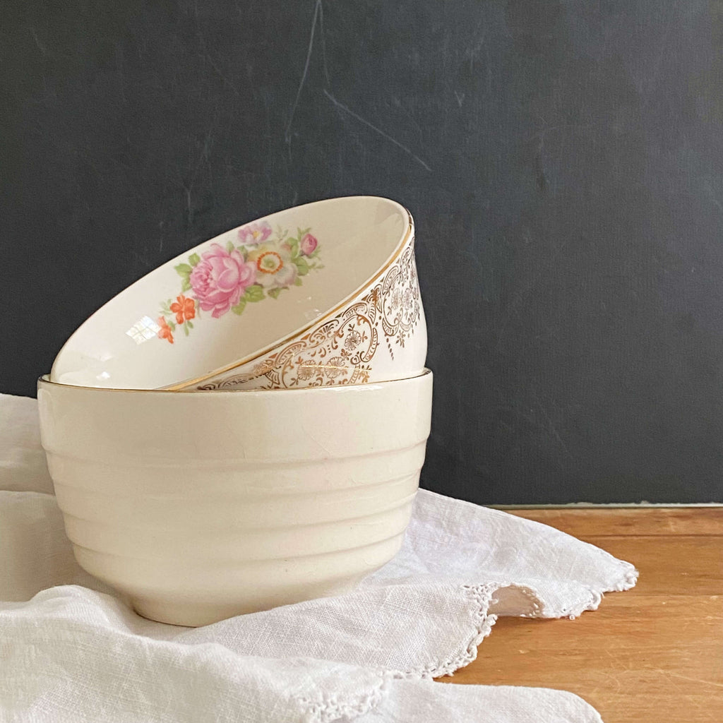 Vintage 1950s Canonsburg Pottery LeJean Cranberry Bowl