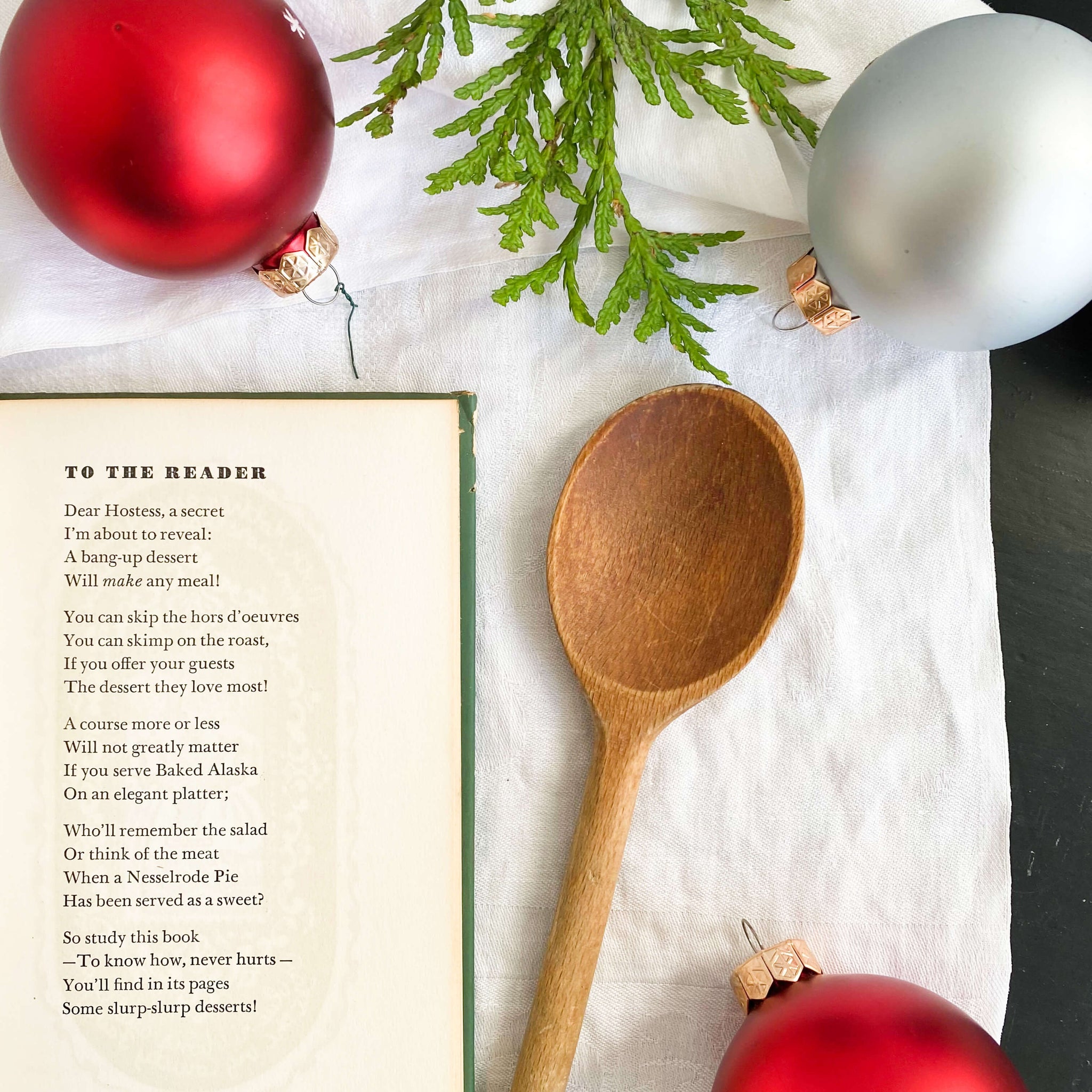 Holiday Party Desserts by Edna Beilenson - Peter Pauper Press 1956 Edition