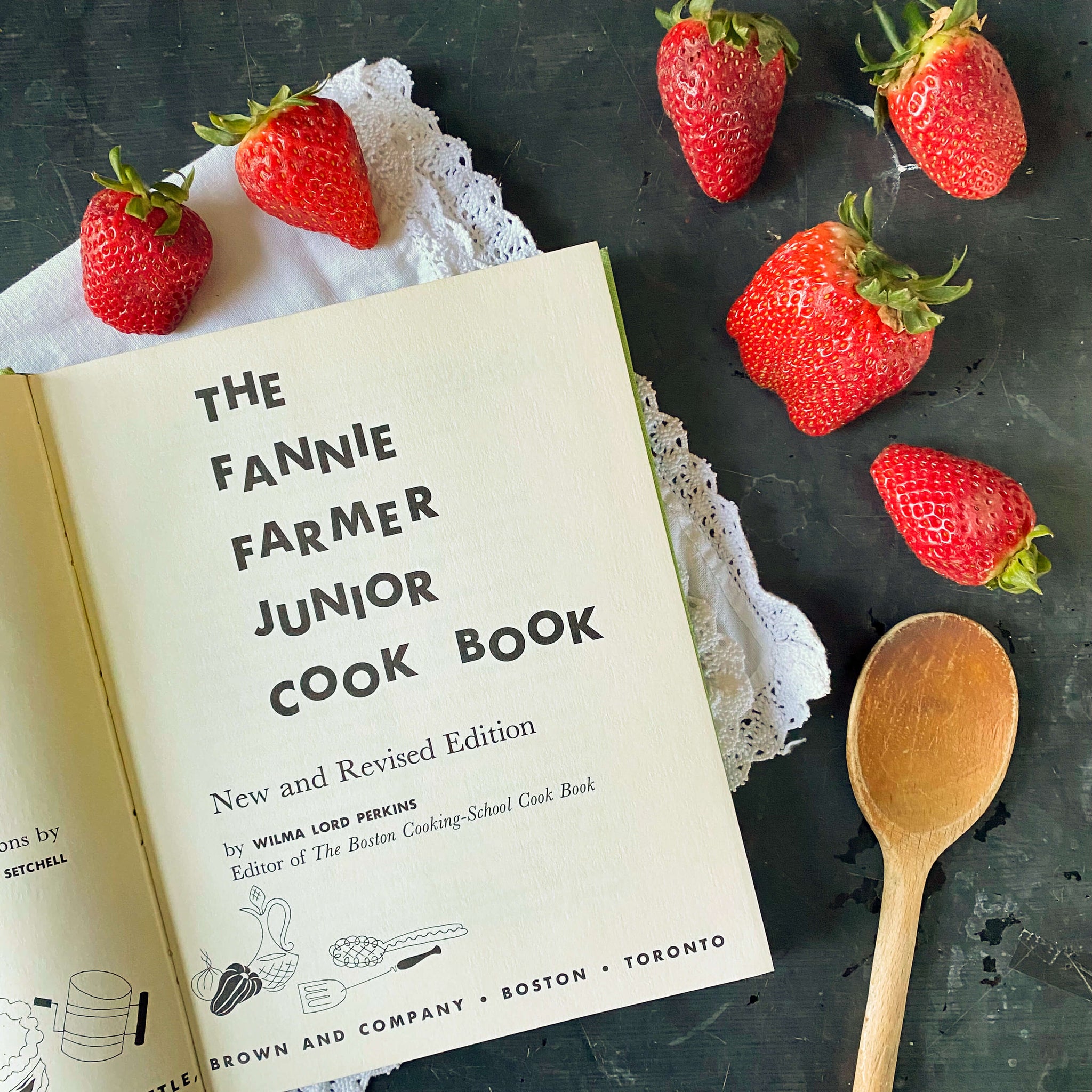 The Fannie Farmer Junior Cook Book by Wilma Lord Perkins - 1957 Edition 11th Printing