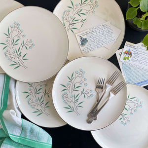 Vintage 1950s Taylor Smith Taylor Petal Lane Dinner Plates circa