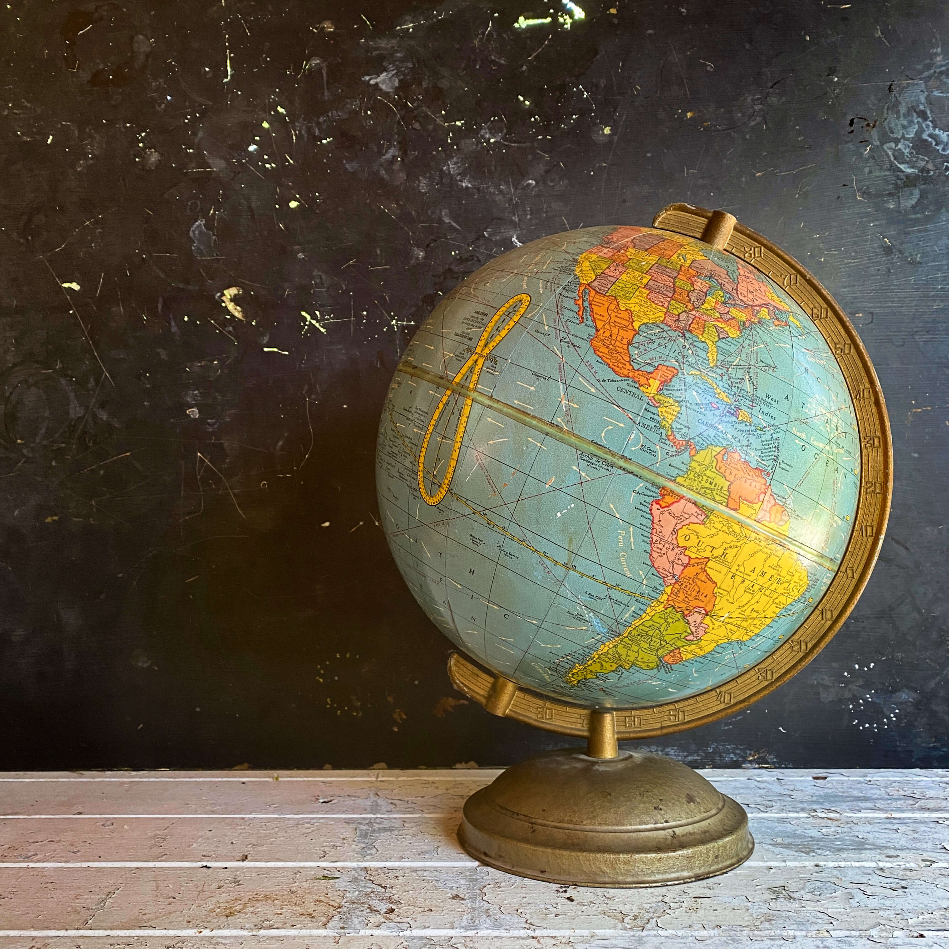 globe/NAKED screen+globe featuring KEIK… Amazon.com: Exerz Illuminated World Globe 9.1-inch Diameter