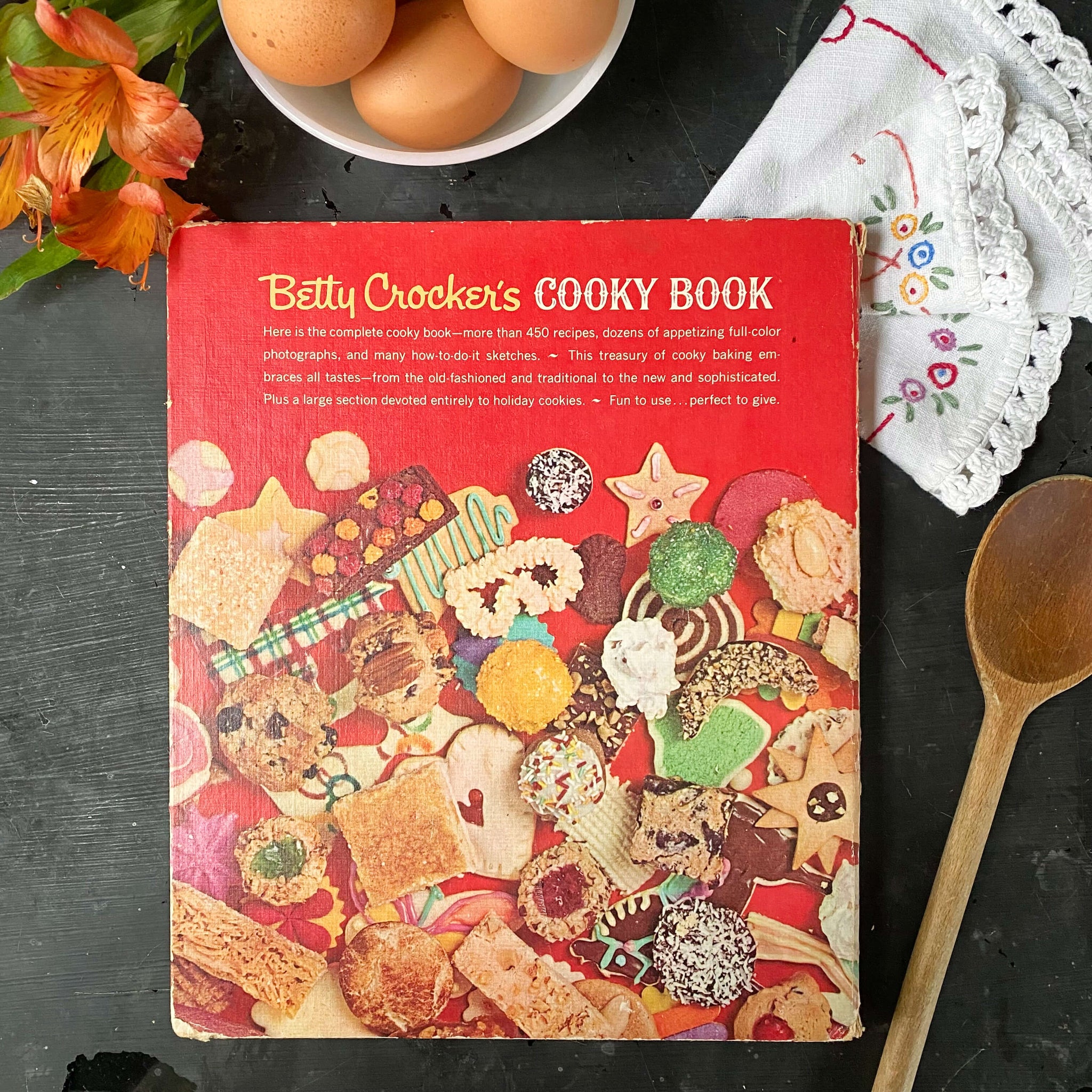 Betty Crocker's Cooky Book - 1963 First Edition Third Printing with Homemade Bookmark