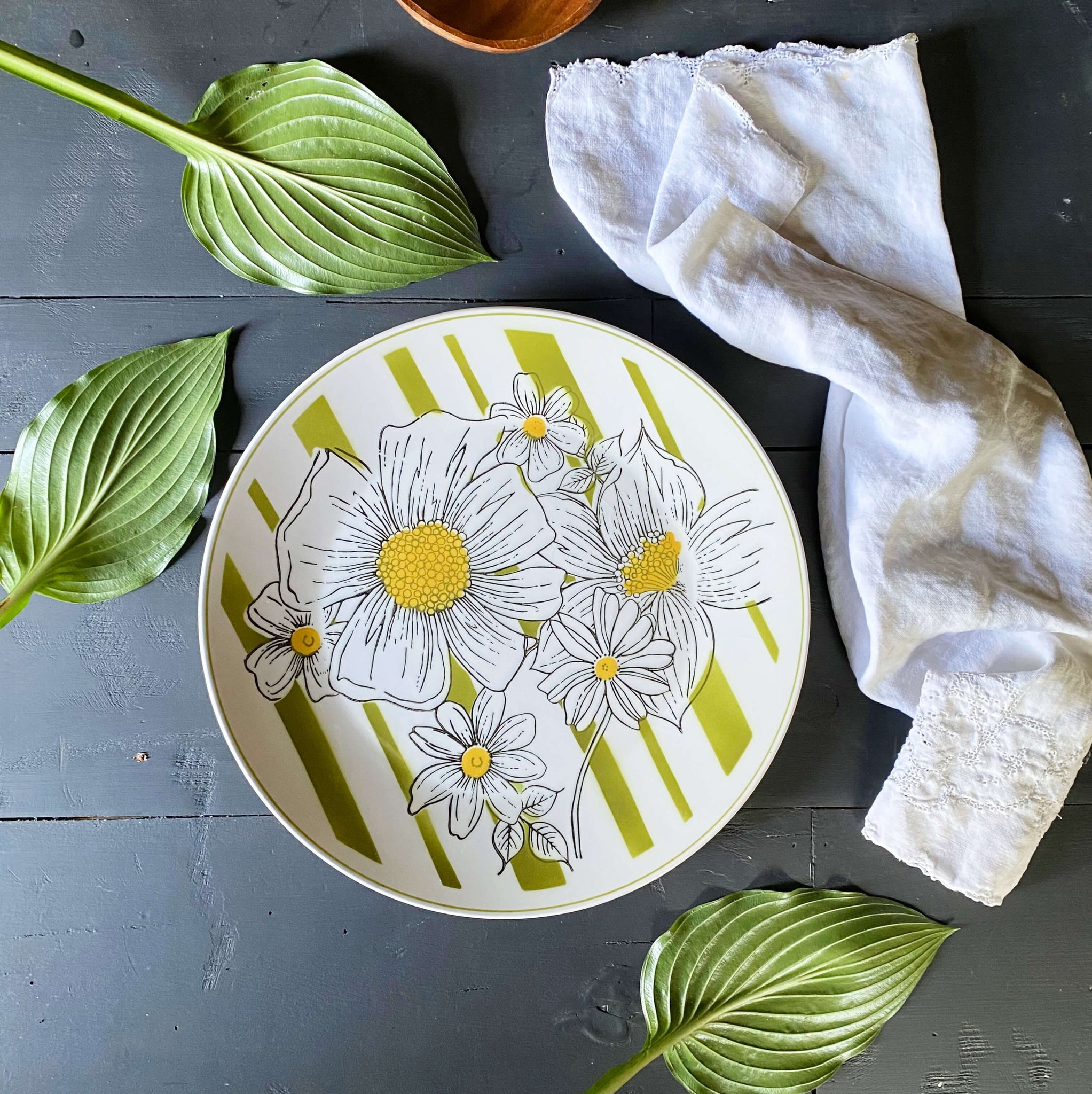 Vintage 1960s Mikasa Poppy Pattern Round Platter Chop Plate circa 1969