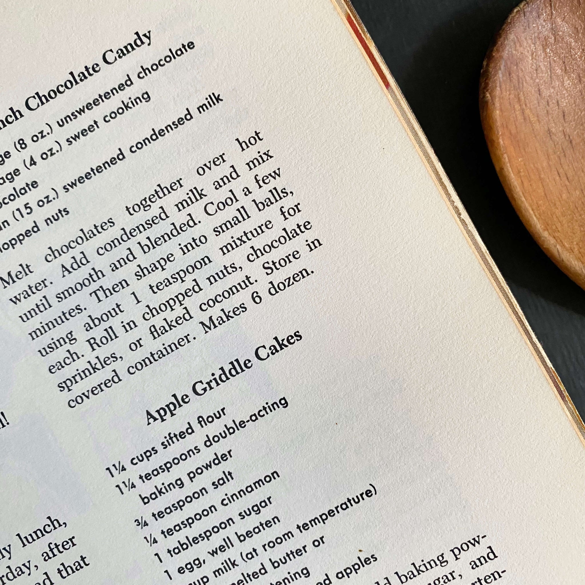 The General Foods Kitchens Cookbook - 1959 Edition First Printing