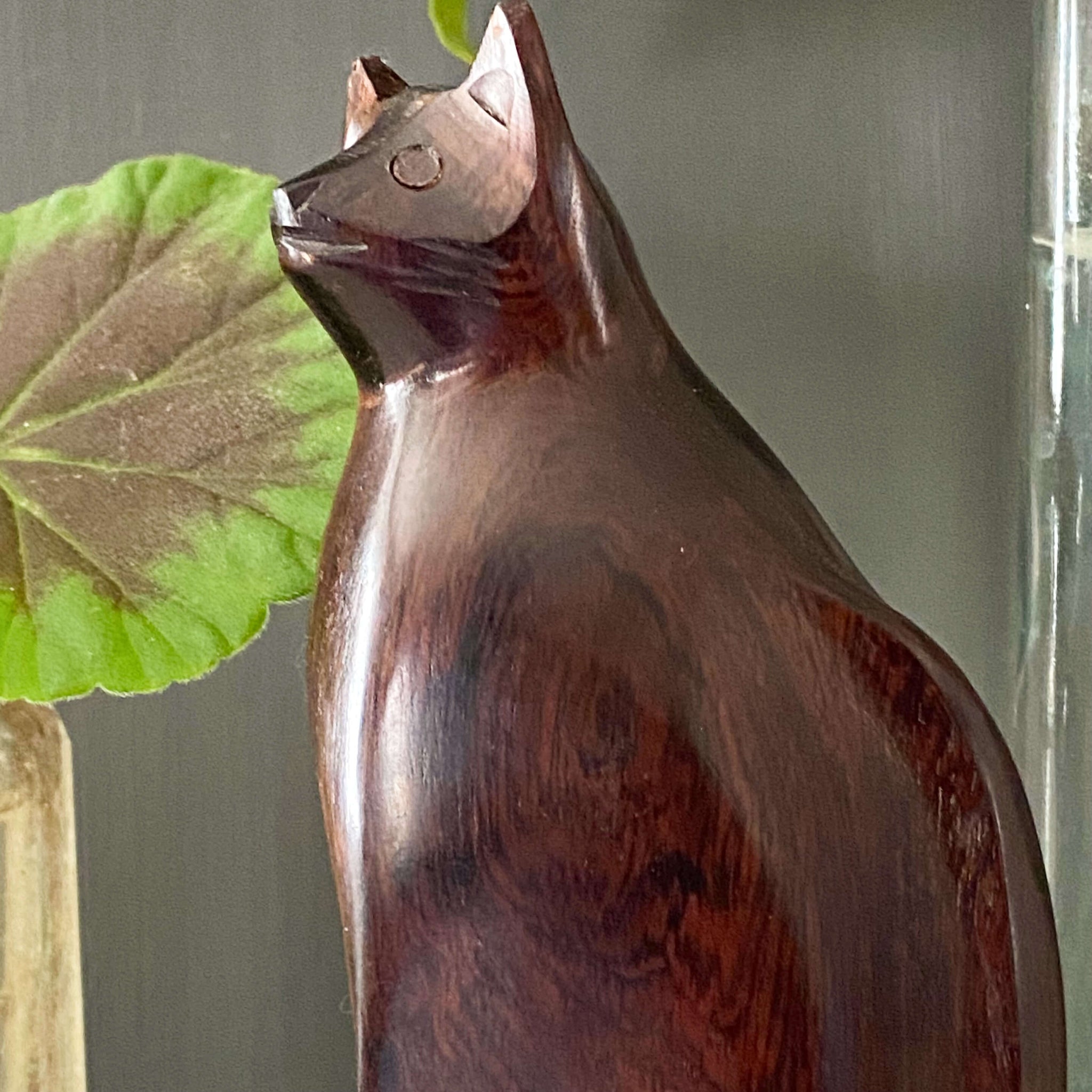Vintage Hand-Carved Wood Cat Figurine - A Cat Named Tropicana
