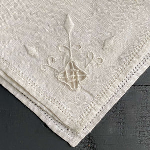 Vinatge Ivory Linen Cocktail Napkins with Italian Cutwork Embroidery - Set of Four