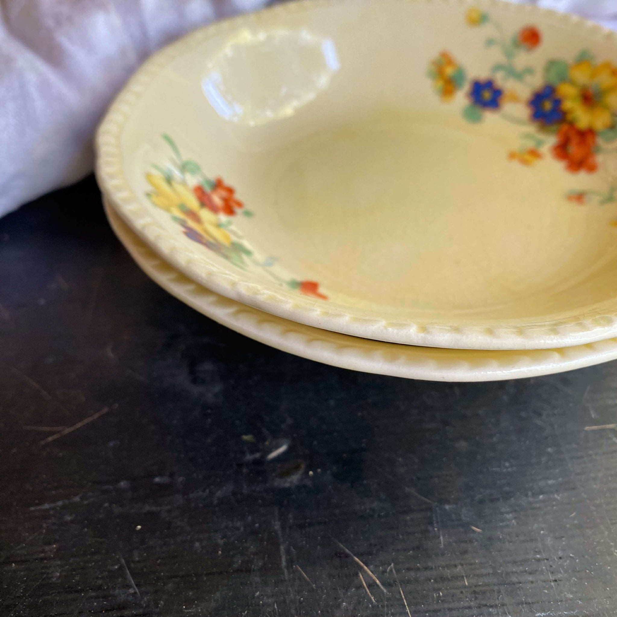 Identify Edwin Knowles Patterns Vintage 1920s Yellow Floral Berry Bowls by Edwin Knowles circa 1929 ...