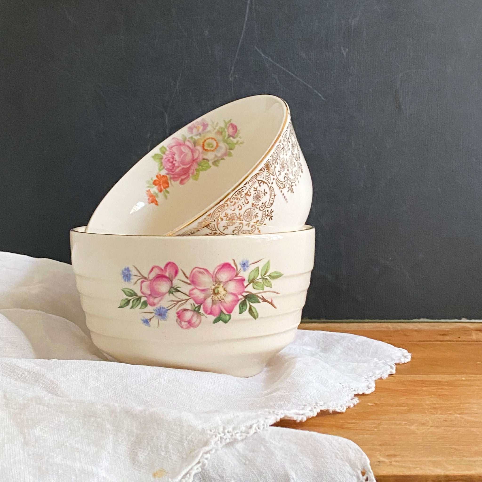 Vintage 1950s Canonsburg Pottery LeJean Cranberry Bowl