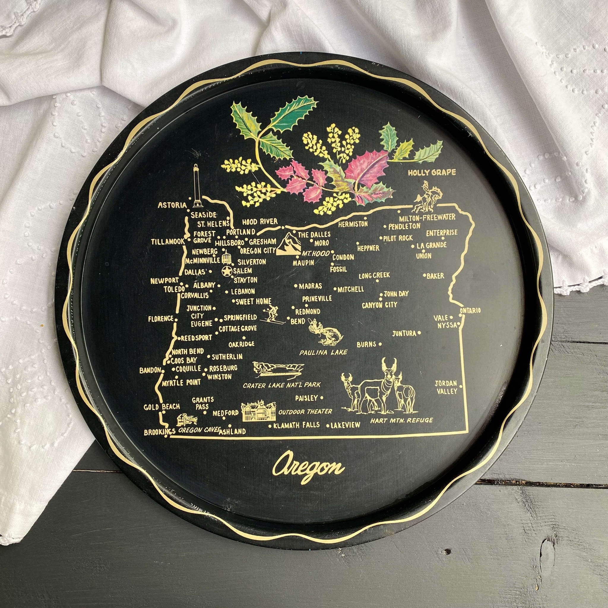 Vintage Metal Serving Trays Featuring US States circa 1960s-1970s - Sold Individually