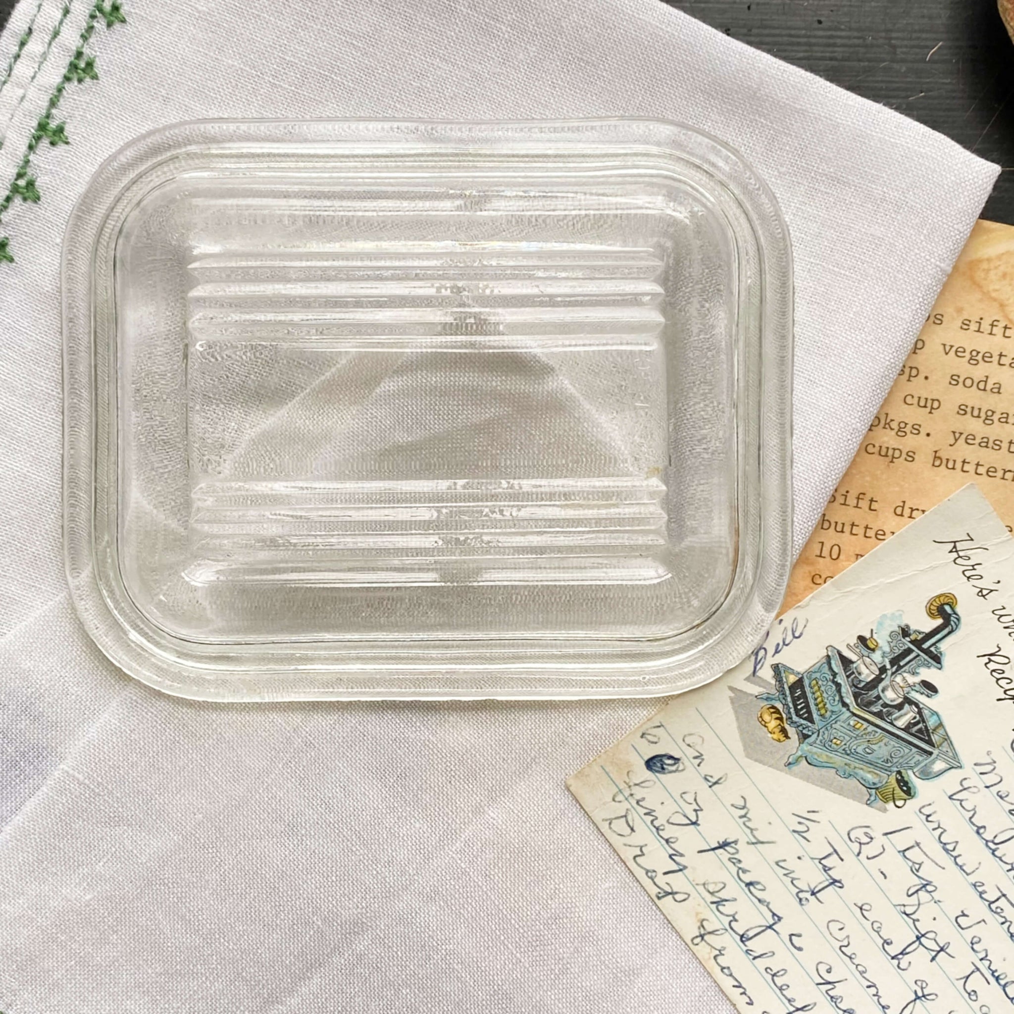 Vintage Pyrex Clear Glass Refrigerator Storage Container with Lid #501B circa 1940s-1950s
