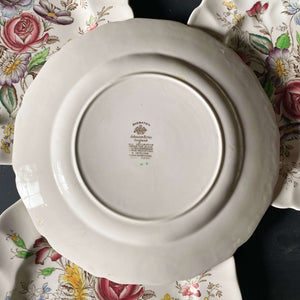 Vintage Johnson Bros Sheraton Dinner Plates - Set of Four
