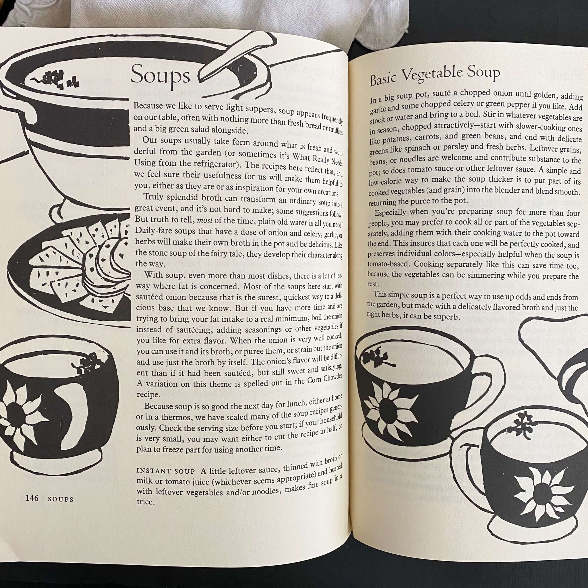 The New Laurel's Kitchen - 1986 Paperback 10th Anniversary Edition