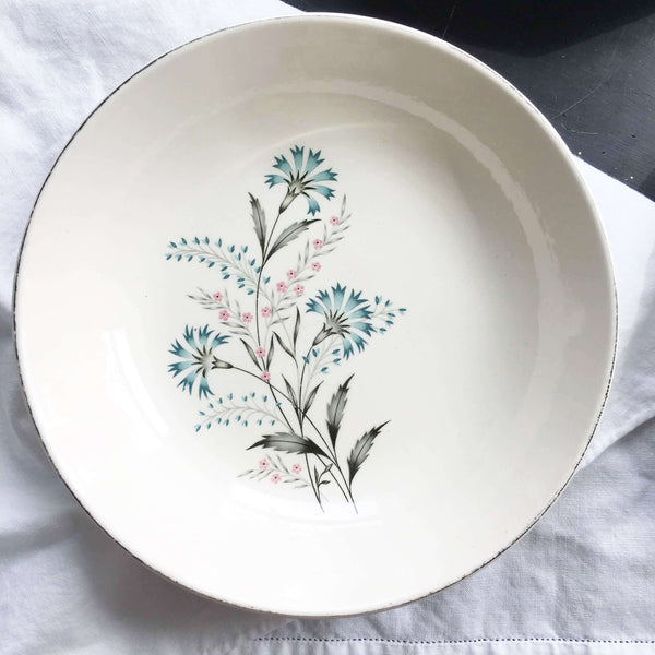 Vintage 1960s Taylor Smith Taylor Bachelor Button Cereal Bowls Set o