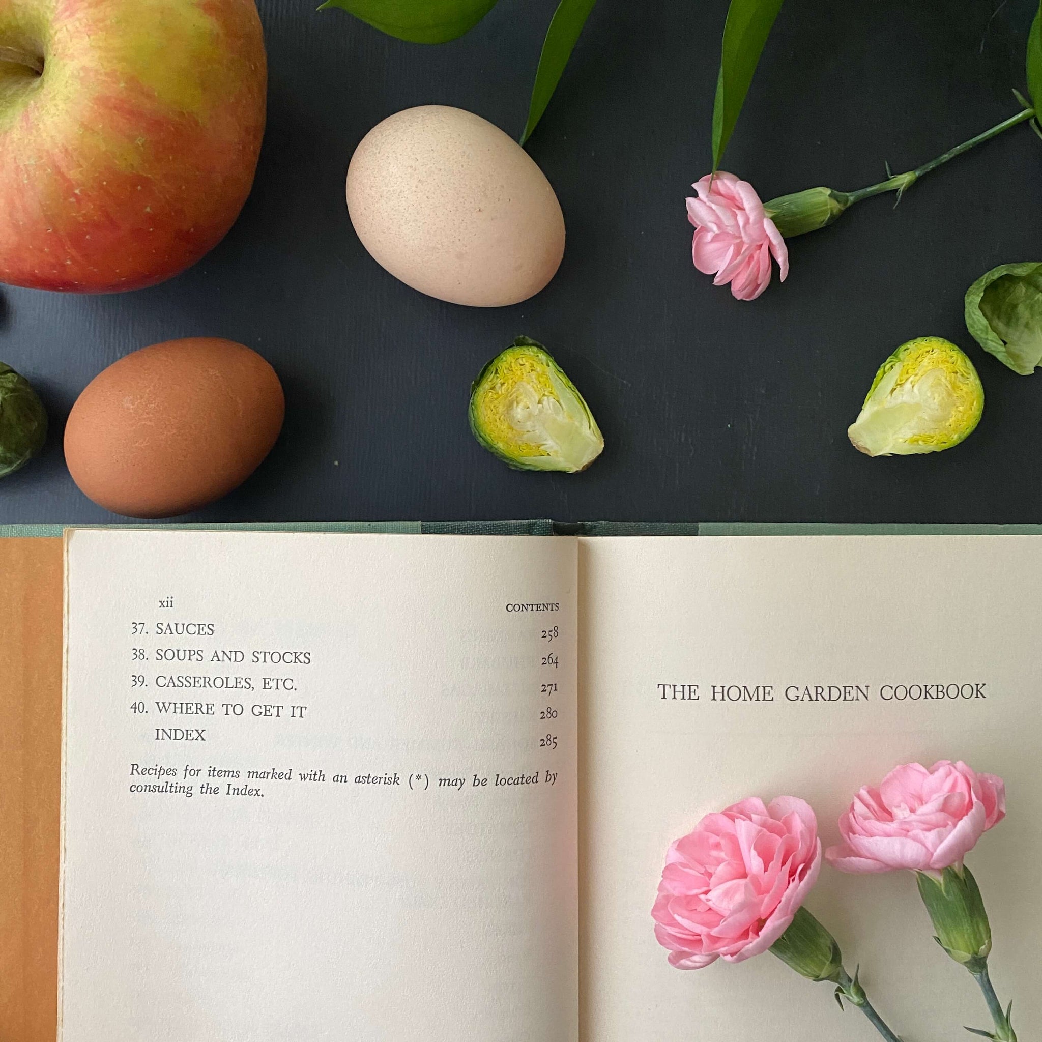 The Home Garden Cookbook - Ken & Pat Kraft - 1970 Book Club Edition
