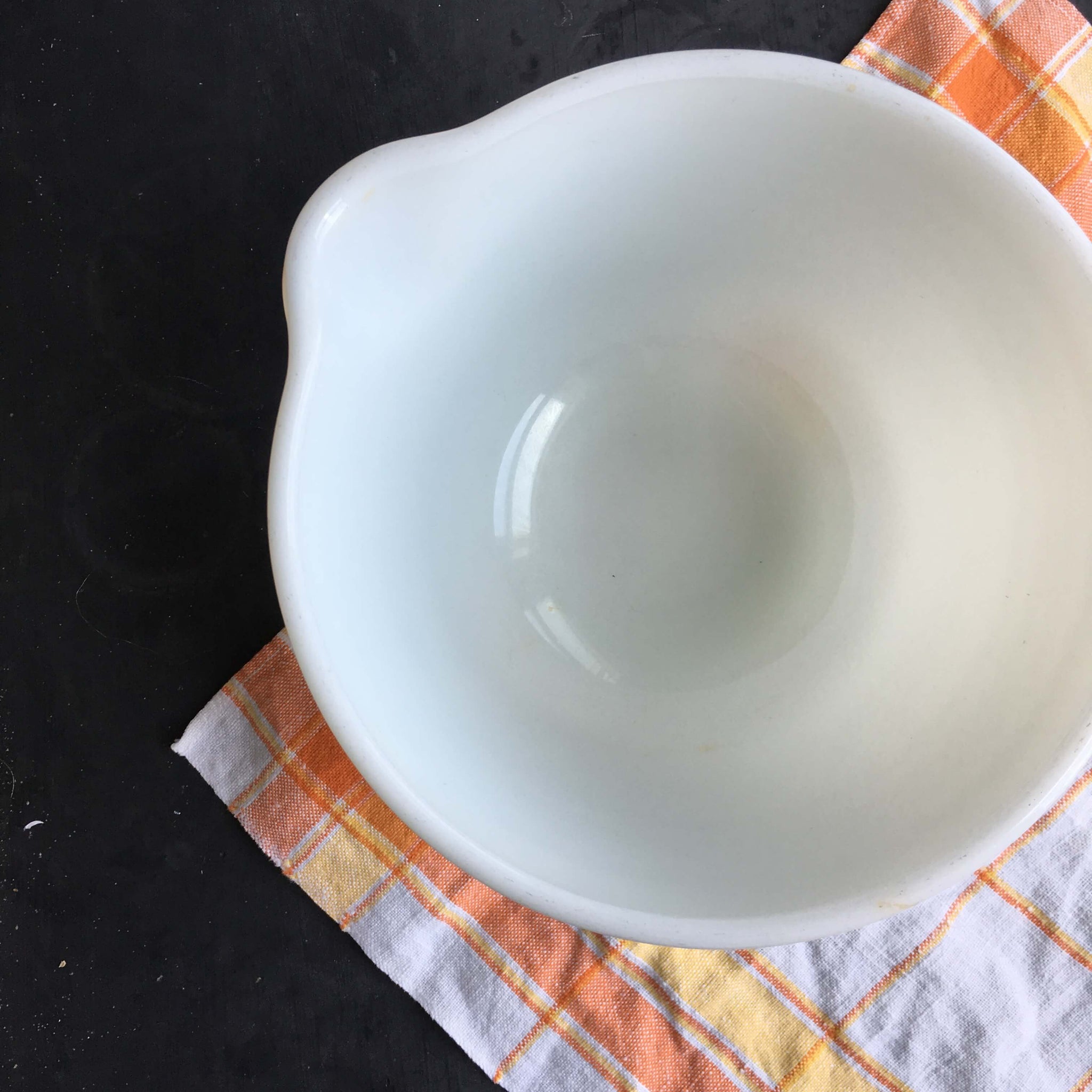 Vintage 1940s Milk Glass Mixing Bowl for Hamilton Beach Stand Mixer