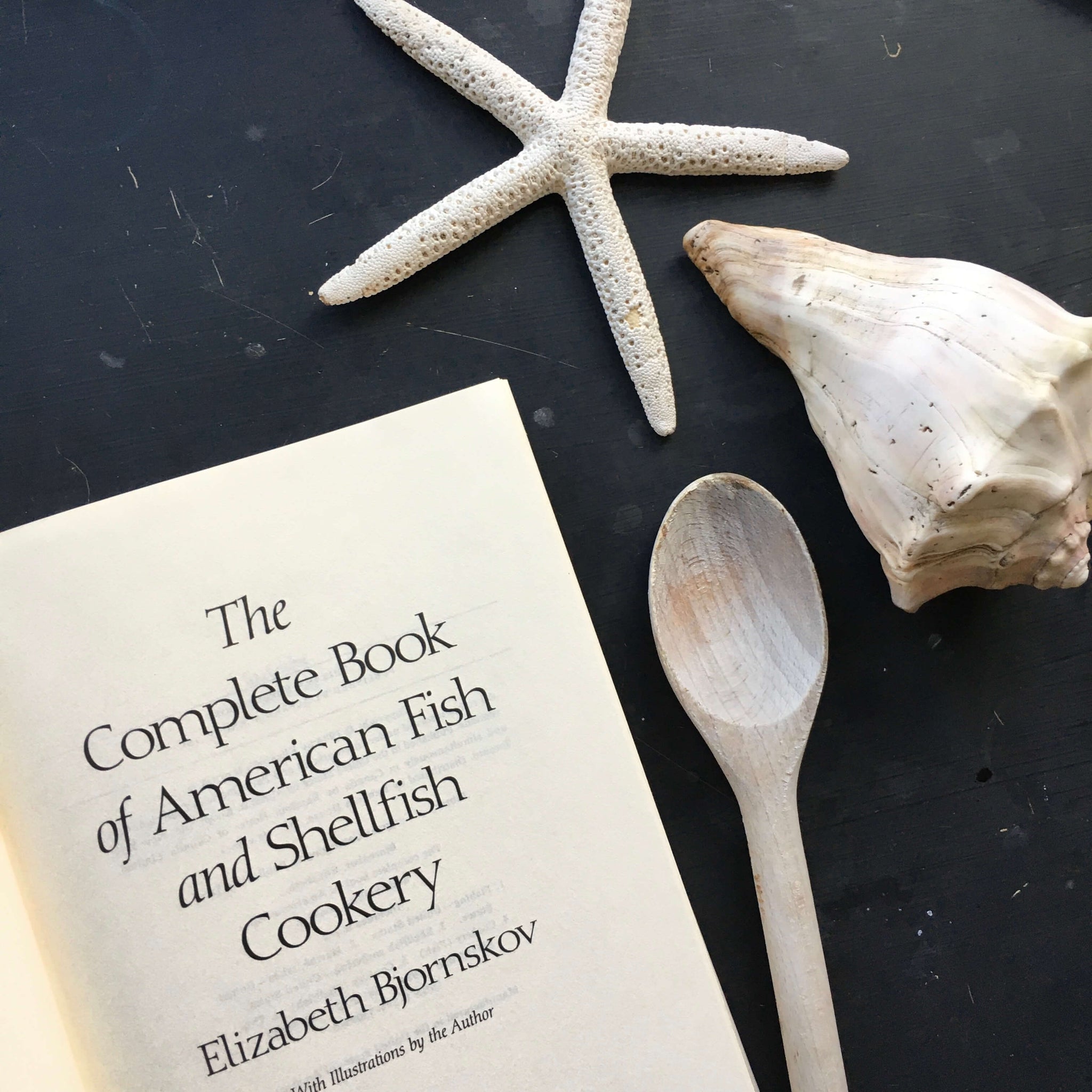 Shellfish Cookbook The Complete Book of American Fish and Shellfish Cookery - Elizabeth B ...