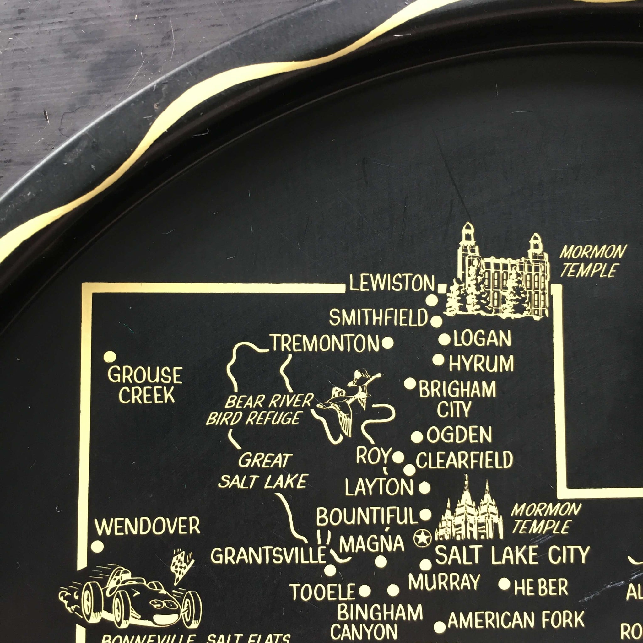 Vintage 1970's  Metal Serving Tray - State of Utah  Travel Souvenir - Collectible Maps