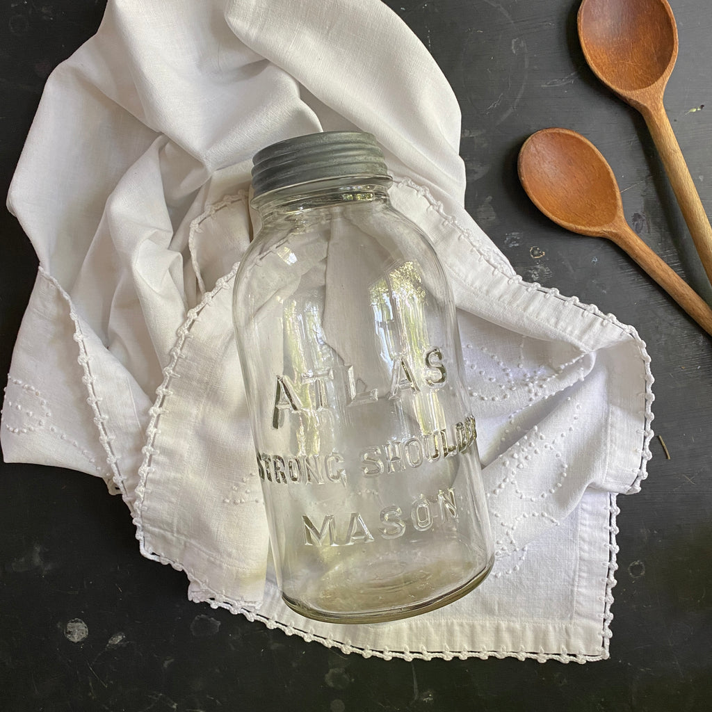Vintage Atlas Strong Shoulder Mason Jar - 10 Cup Capacity circa 1930s