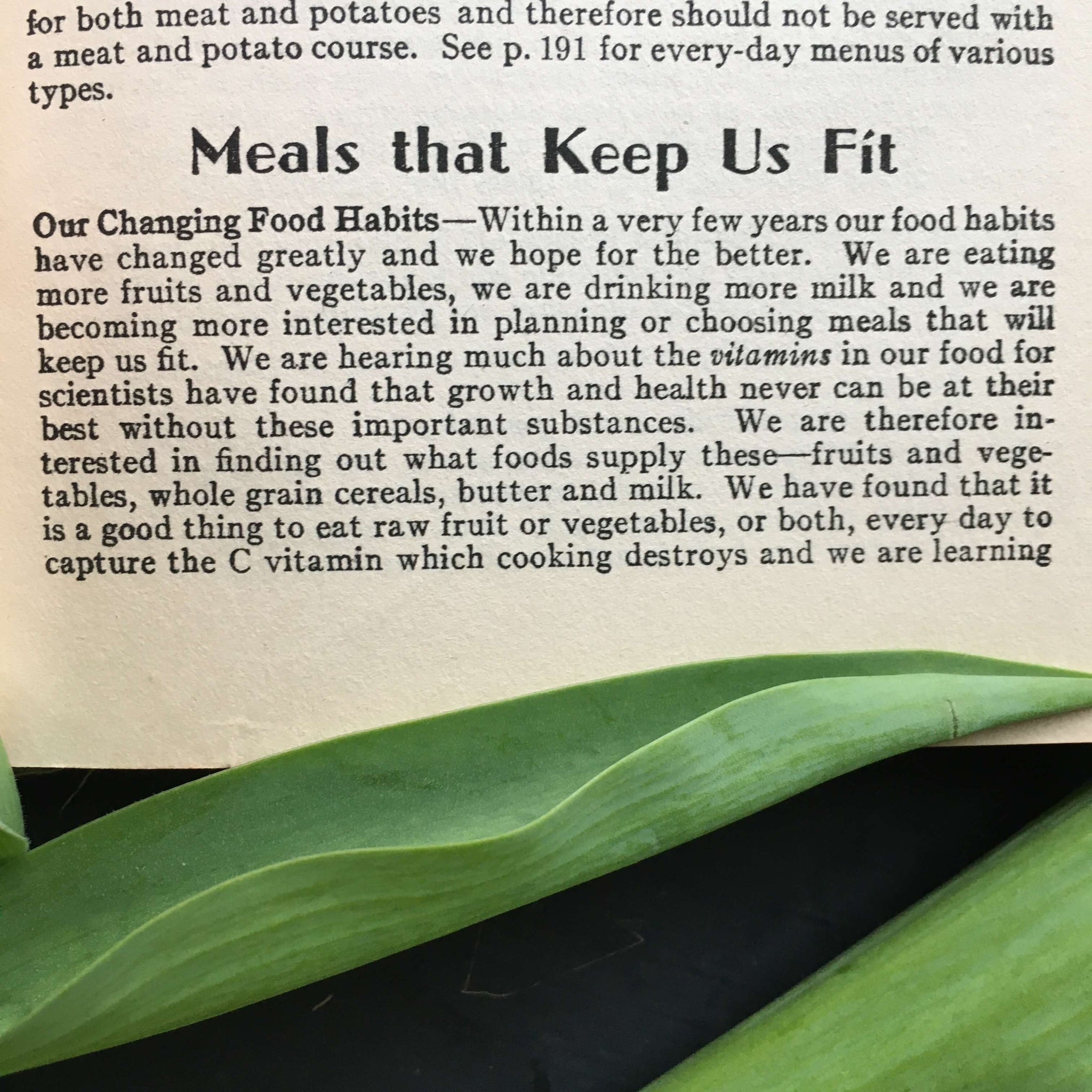 Vintage 1930's Cookbook - Good Housekeeping's Book of Meals Tested, Tasted and Approved, 1930 Second Edition