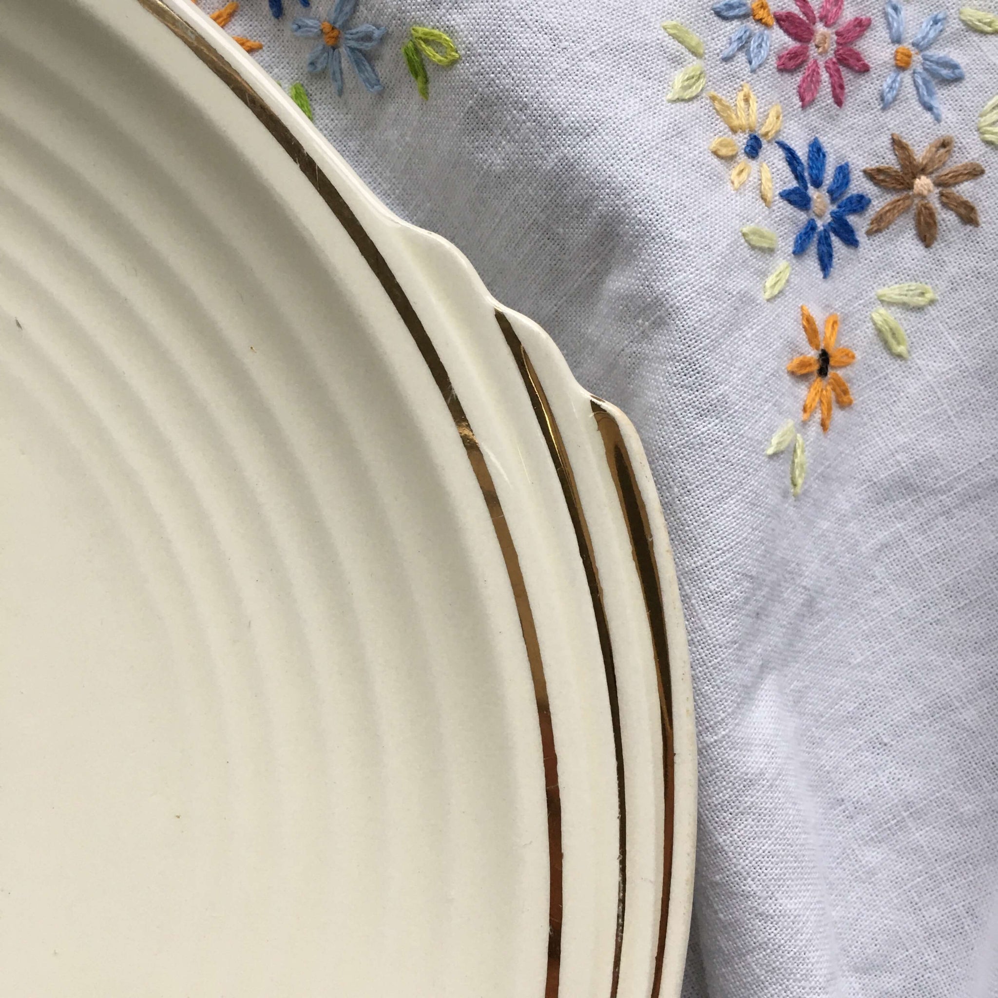 Edwin Knowles Chef Pattern Rare Vintage 1930's Edwin Knowles Round Platter - Floral Cross CrossSt ...