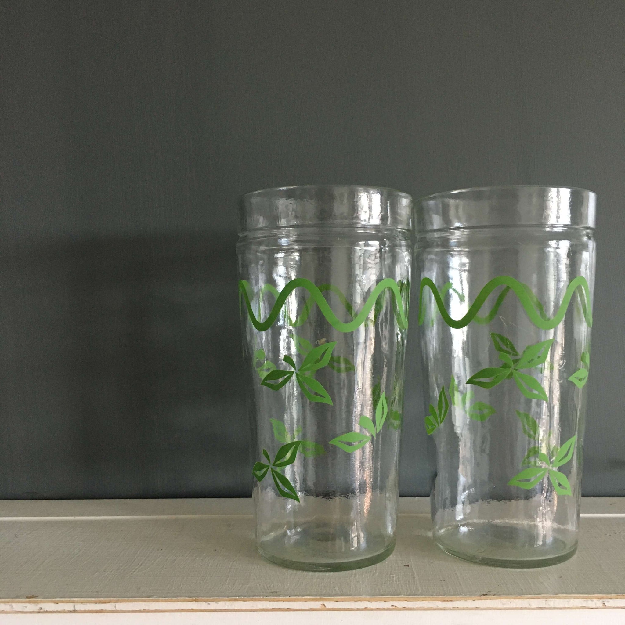 Vintage Anchor Hocking Tall Glasses with Green Leaves & Ric Rac Design - Set of Two