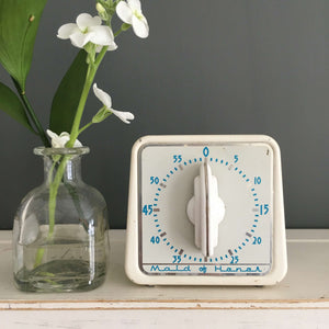 Vintage 1960's Maid of Honor Metal Kitchen Timer - Robertshaw Controls Company Lux Time Division