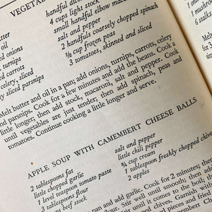 The Cordon Bleu Cook Book - Dione Lucas - 1947 Edition