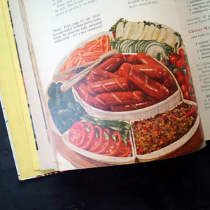 Better Homes & Gardens Barbecue Book - 1959 Edition