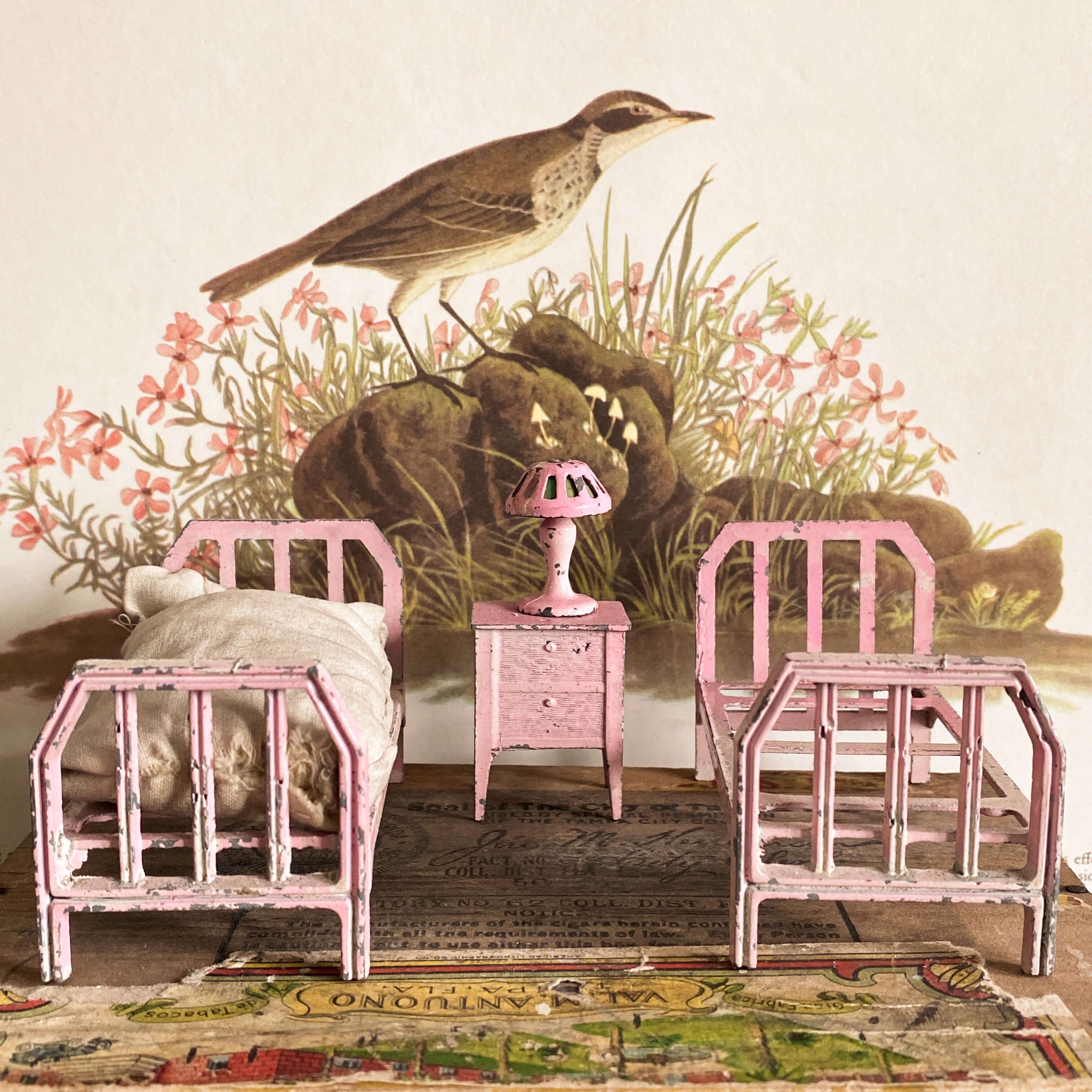 Vintage 1920s Tootsietoy Dollhouse Pink Bedroom Furniture Set of