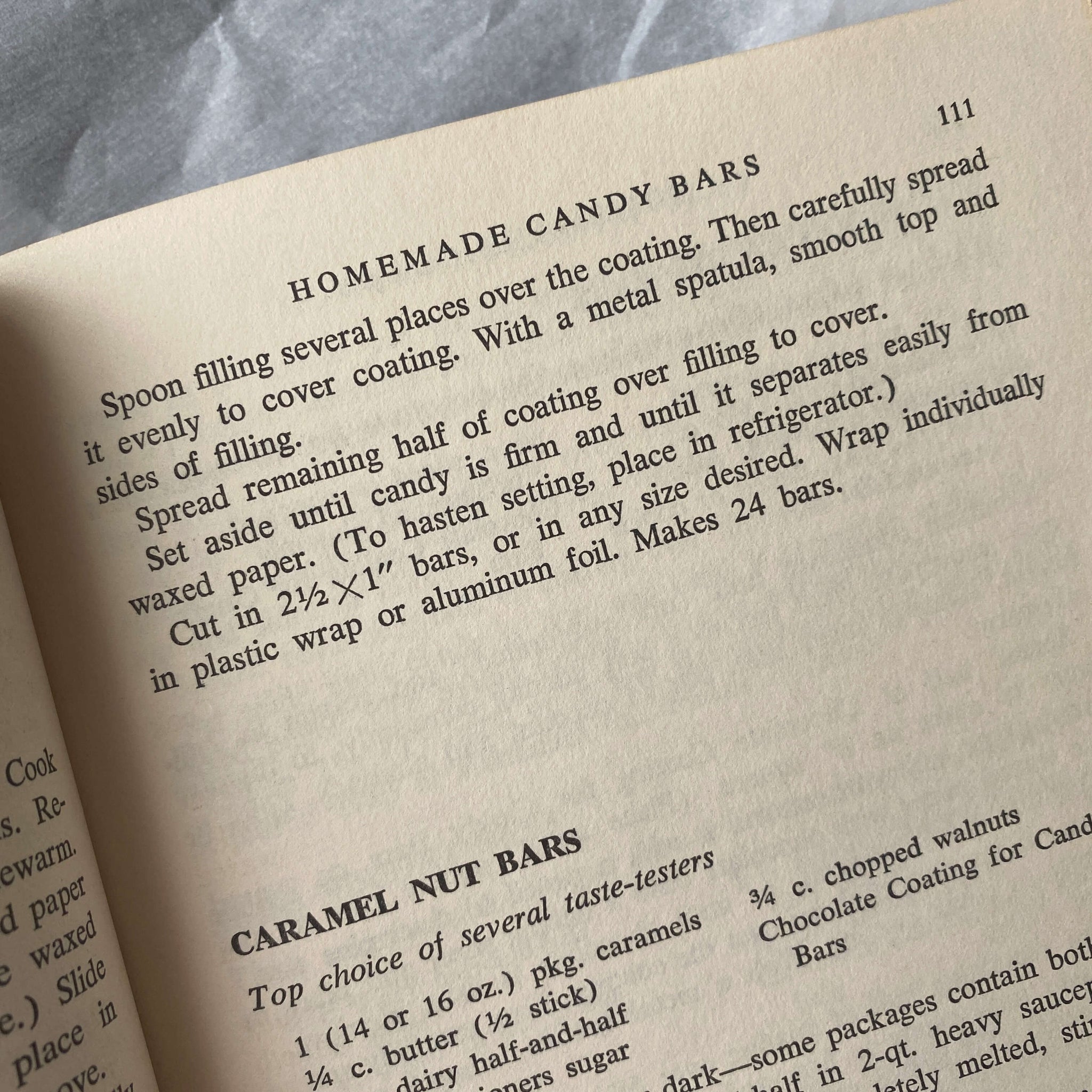 Vintage 1970s Candymaking Cookbook- Homemade Candy by  the Editors at Farm Journal