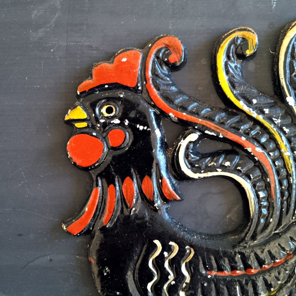 Metal Folk Art Chicken - Vintage Wall Plaque - Artistic Kitchen -  Left Facing Chicken