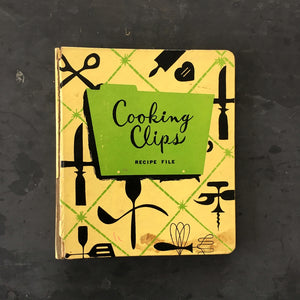 Vintage 1950s Cooking Clips Recipe File by Holson - Yelllow & Green Kitchen Binder